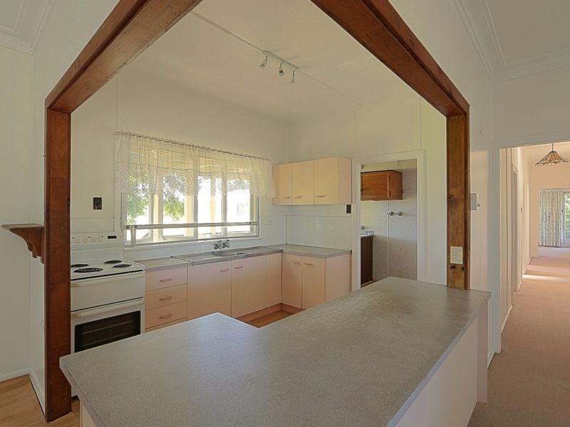 19 Maynard Street, Walkervale QLD 4670
