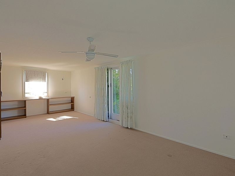 19 Maynard Street, Walkervale QLD 4670