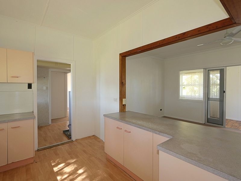 19 Maynard Street, Walkervale QLD 4670
