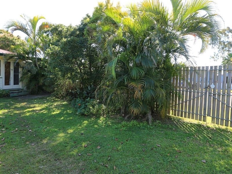 19 Maynard Street, Walkervale QLD 4670