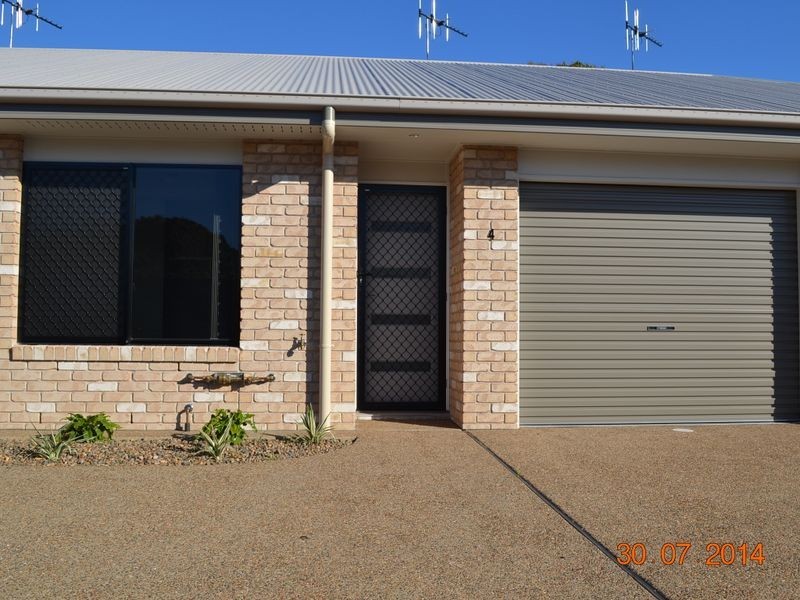 4/16 Robert St, Bundaberg QLD 4670