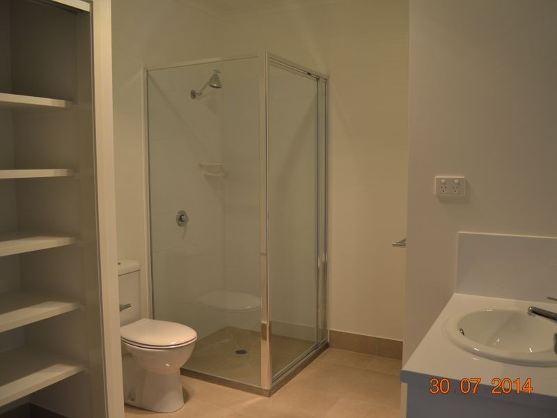 4/16 Robert St, Bundaberg QLD 4670