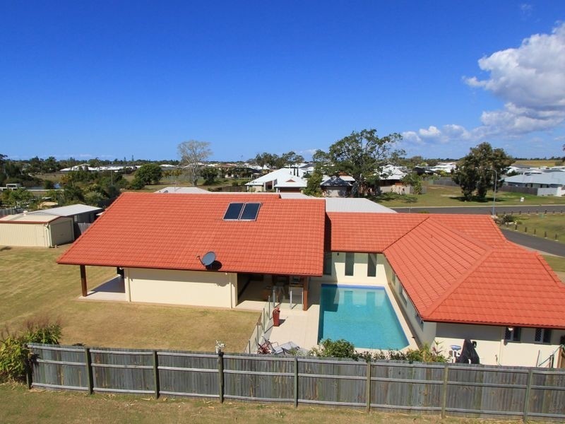 4 Castaway Close, Bargara QLD 4670