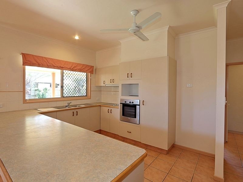8 Coral Court, Bargara QLD 4670
