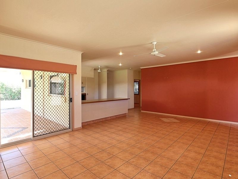 8 Coral Court, Bargara QLD 4670