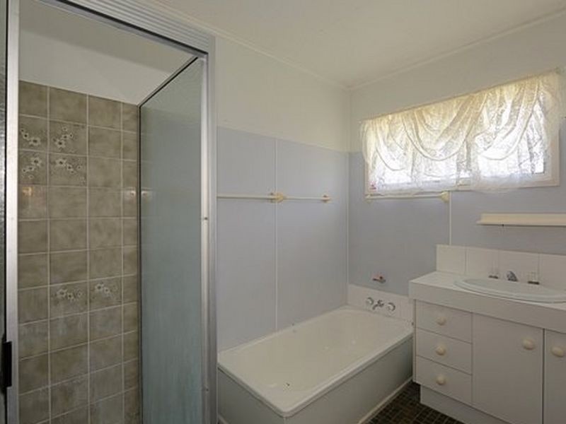 71 Riedy Street, Thabeban QLD 4670