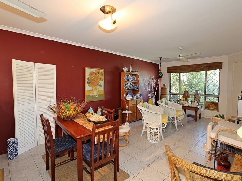 4/8 Whalley Street, Bargara QLD 4670