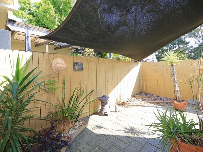 4/8 Whalley Street, Bargara QLD 4670