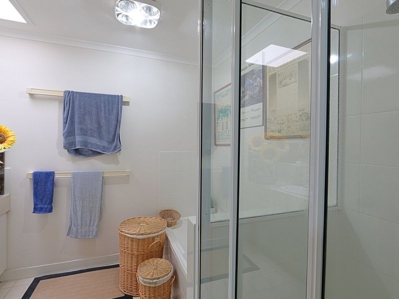 4/8 Whalley Street, Bargara QLD 4670