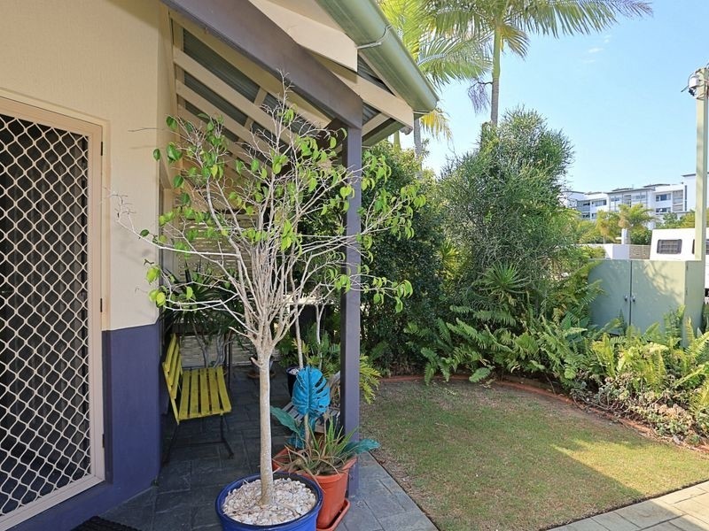 4/8 Whalley Street, Bargara QLD 4670