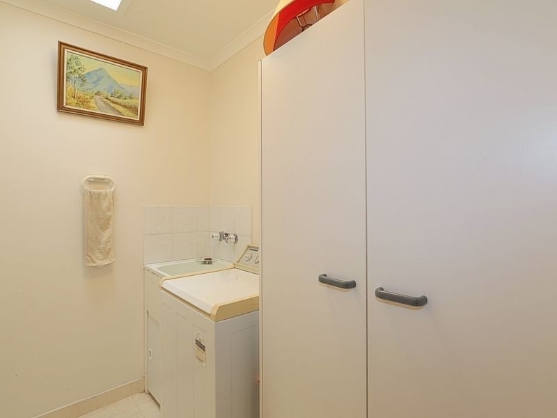4/8 Whalley Street, Bargara QLD 4670