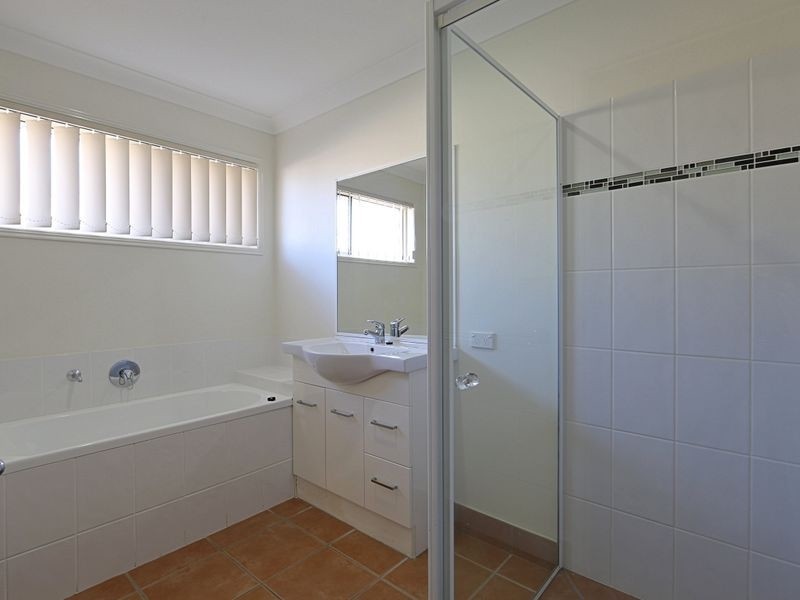 3 Halloran Court, Thabeban QLD 4670