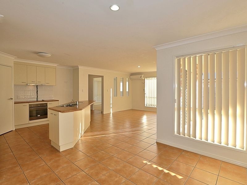 3 Halloran Court, Thabeban QLD 4670