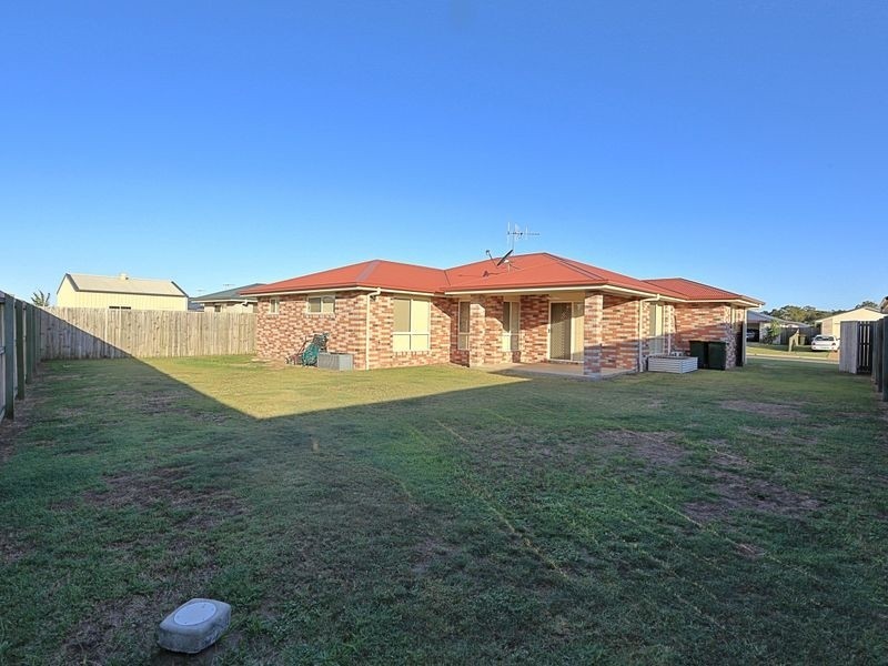 3 Halloran Court, Thabeban QLD 4670