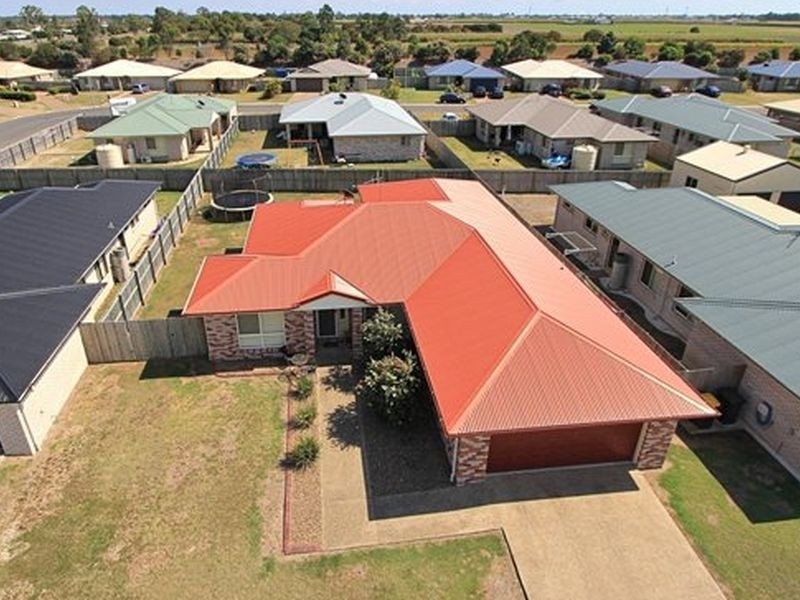 3 Halloran Court, Thabeban QLD 4670