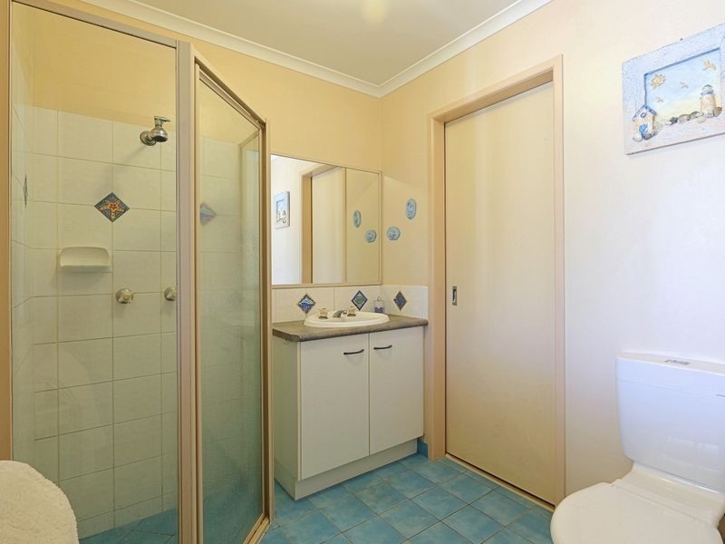 19 Palmer Avenue, Bargara QLD 4670