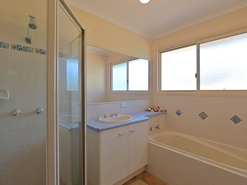 19 Palmer Avenue, Bargara QLD 4670