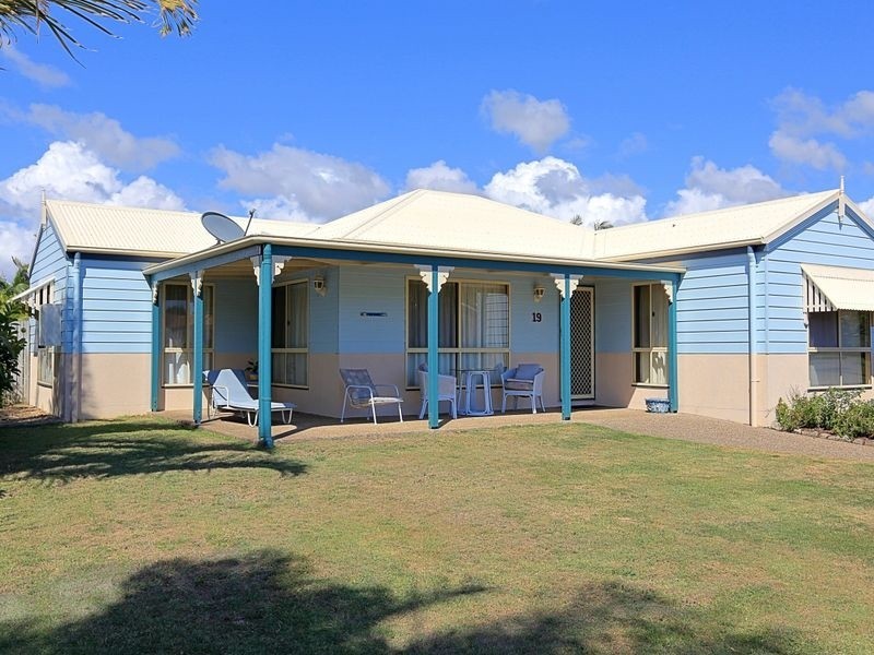 19 Palmer Avenue, Bargara QLD 4670
