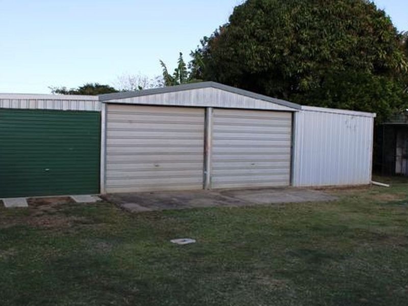 Avenell Heights QLD 4670