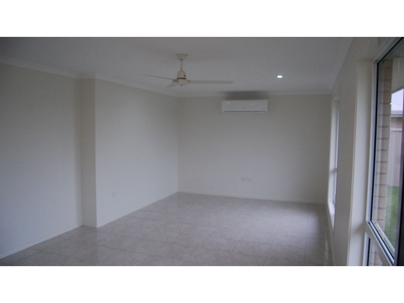 148 McCarthy Street, Avenell Heights QLD 4670