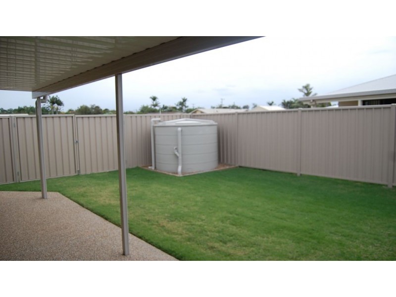 148 McCarthy Street, Avenell Heights QLD 4670