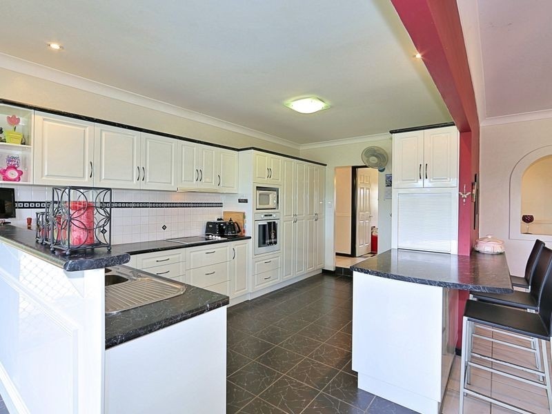 67 Stevenson Street, Kepnock QLD 4670