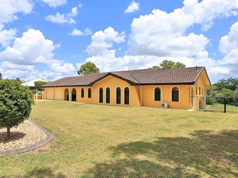 67 Stevenson Street, Kepnock QLD 4670