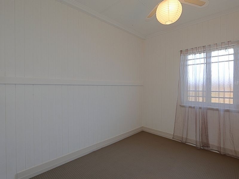 30 Totten Street, Kepnock QLD 4670