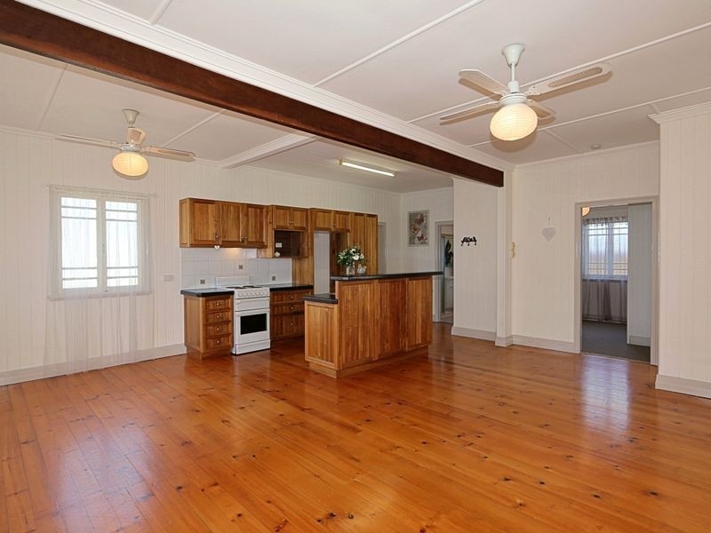 30 Totten Street, Kepnock QLD 4670