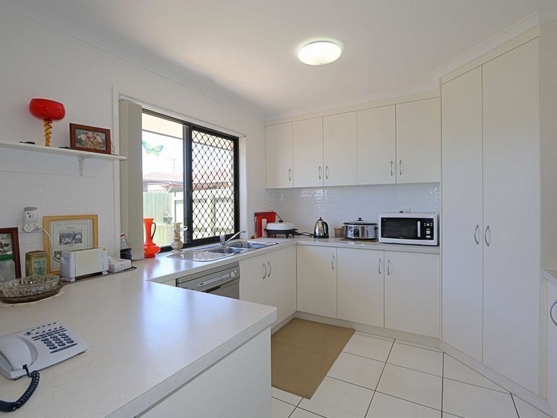 2/2 King Street, Bundaberg North QLD 4670
