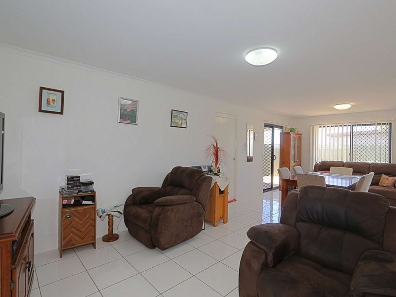 2/2 King Street, Bundaberg North QLD 4670