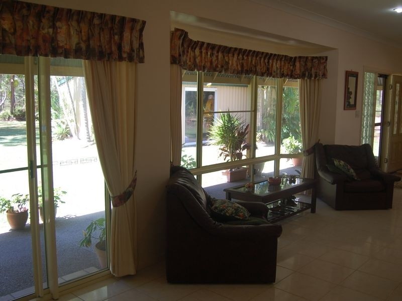 14 Hannah Court, Moore Park Beach QLD 4670