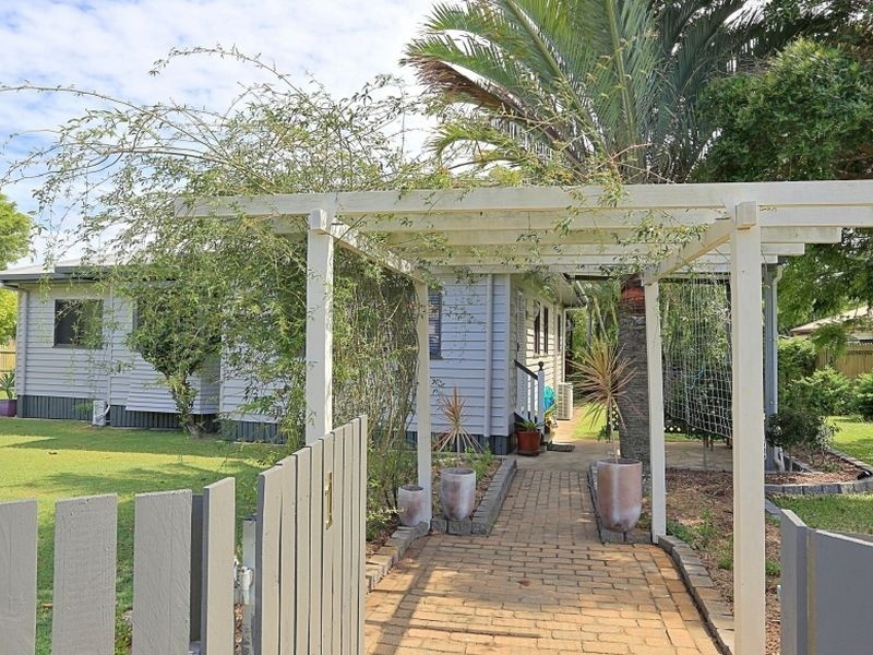 1 Brand Street, Walkervale QLD 4670