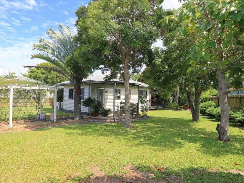 1 Brand Street, Walkervale QLD 4670