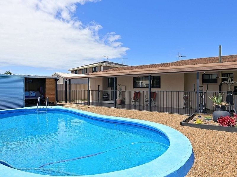 5 Bryde Place, Thabeban QLD 4670