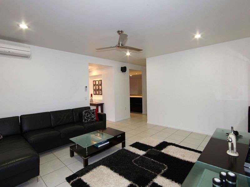 2 Andrew Close, Bargara QLD 4670