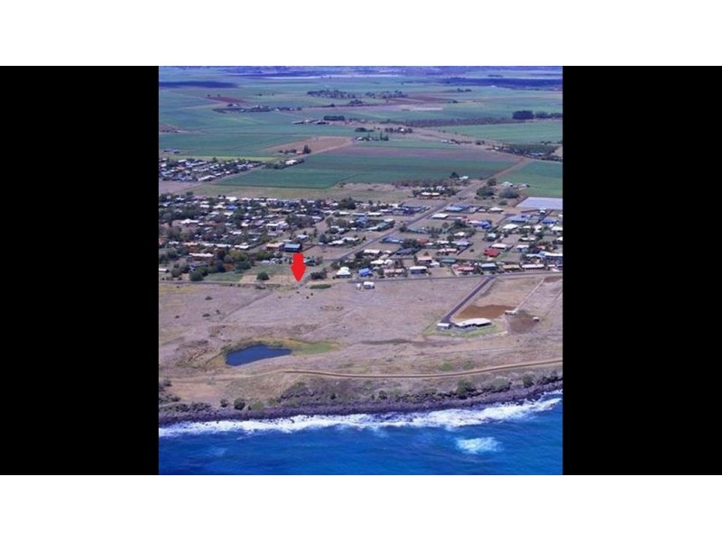 111 Shelley Street, Burnett Heads QLD 4670