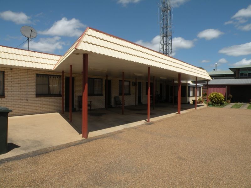 2/9 Branyan Street, Bundaberg West QLD 4670