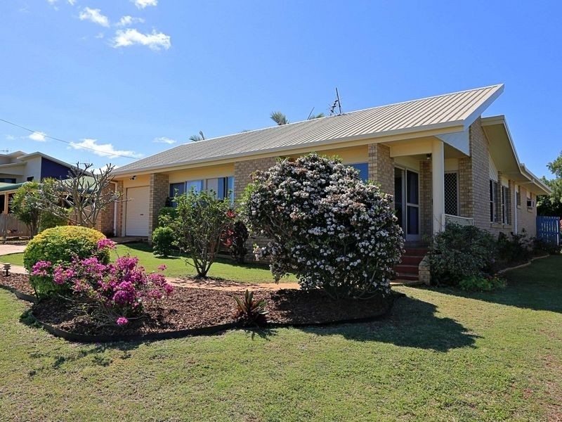 203 Atkinsons Road, Elliott Heads QLD 4670