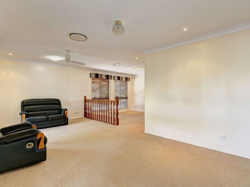 17 Mark Road, Branyan QLD 4670