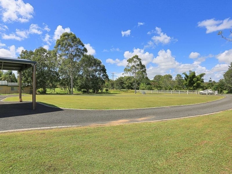 17 Mark Road, Branyan QLD 4670
