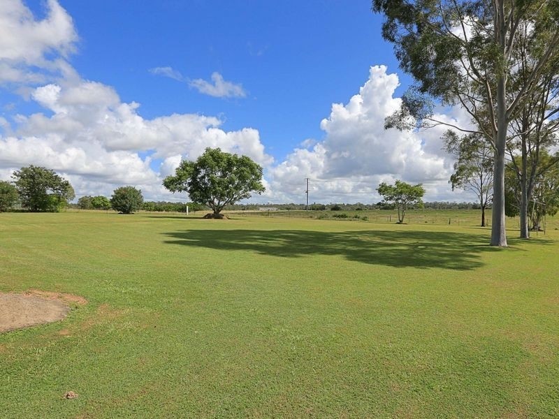 17 Mark Road, Branyan QLD 4670