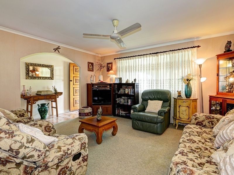 6 Gray Avenue, Bundaberg South QLD 4670