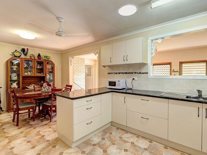 6 Gray Avenue, Bundaberg South QLD 4670