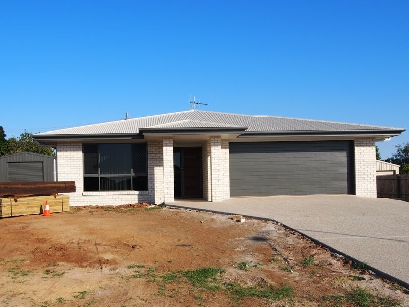 16 Gill Place, Kalkie QLD 4670