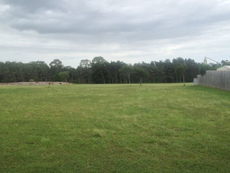 40 Bisdee Street, Coral Cove QLD 4670