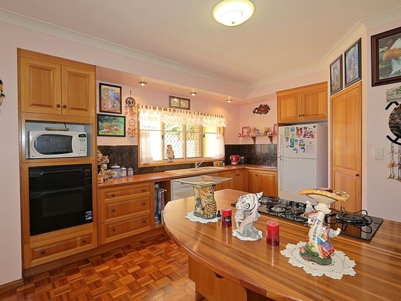 21 Panorama Drive, Qunaba QLD 4670