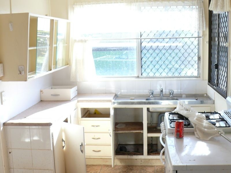 27 Ann Street, Bundaberg East QLD 4670