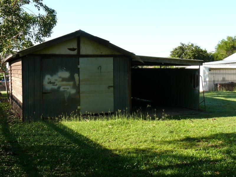 27 Ann Street, Bundaberg East QLD 4670