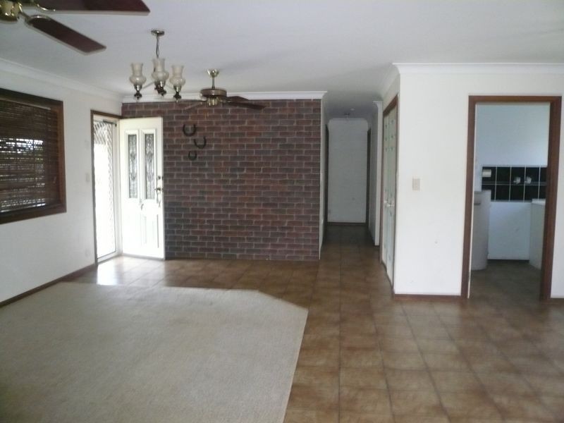 15 Camilleri Court, Elliott Heads QLD 4670